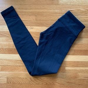 Lululemon Wunder Under III pant size 4